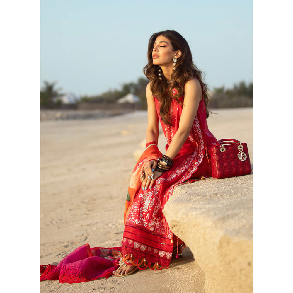 Farah Talib Aziz Luxury Lawn, FTA-02 Tulum Red