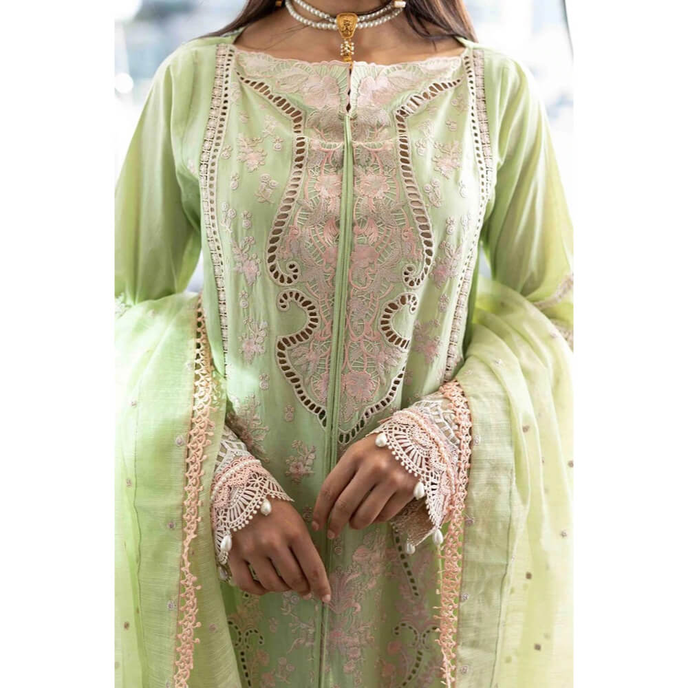 Sobia Nazir Luxury Lawn, L22-4A